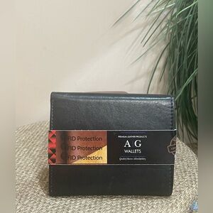 Men’s Trifold Wallet